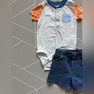 Carters|Baby boy/toddler Short Sleeve Henley Onesie with Denim Shorts set•••18M